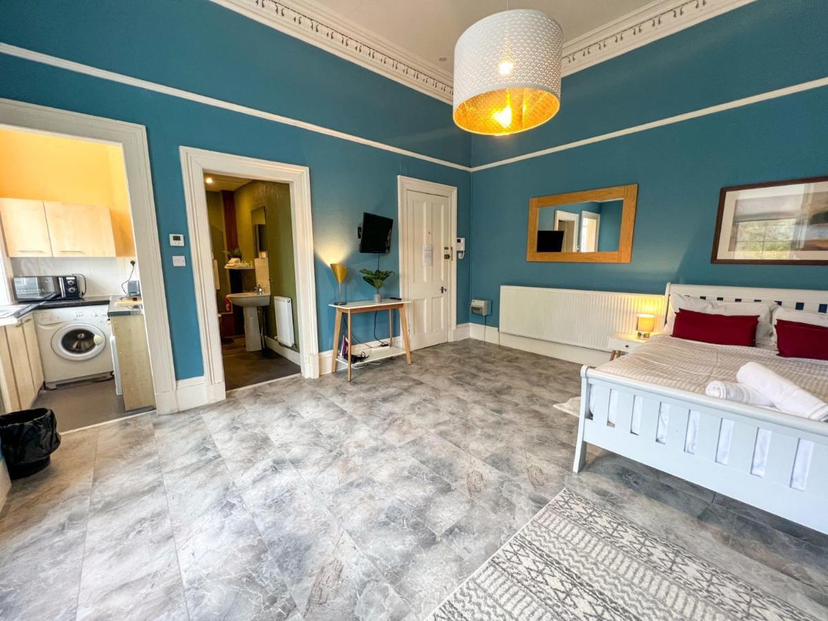 Cozy Studio Apartment Of Glasgows West End Kültér fotó