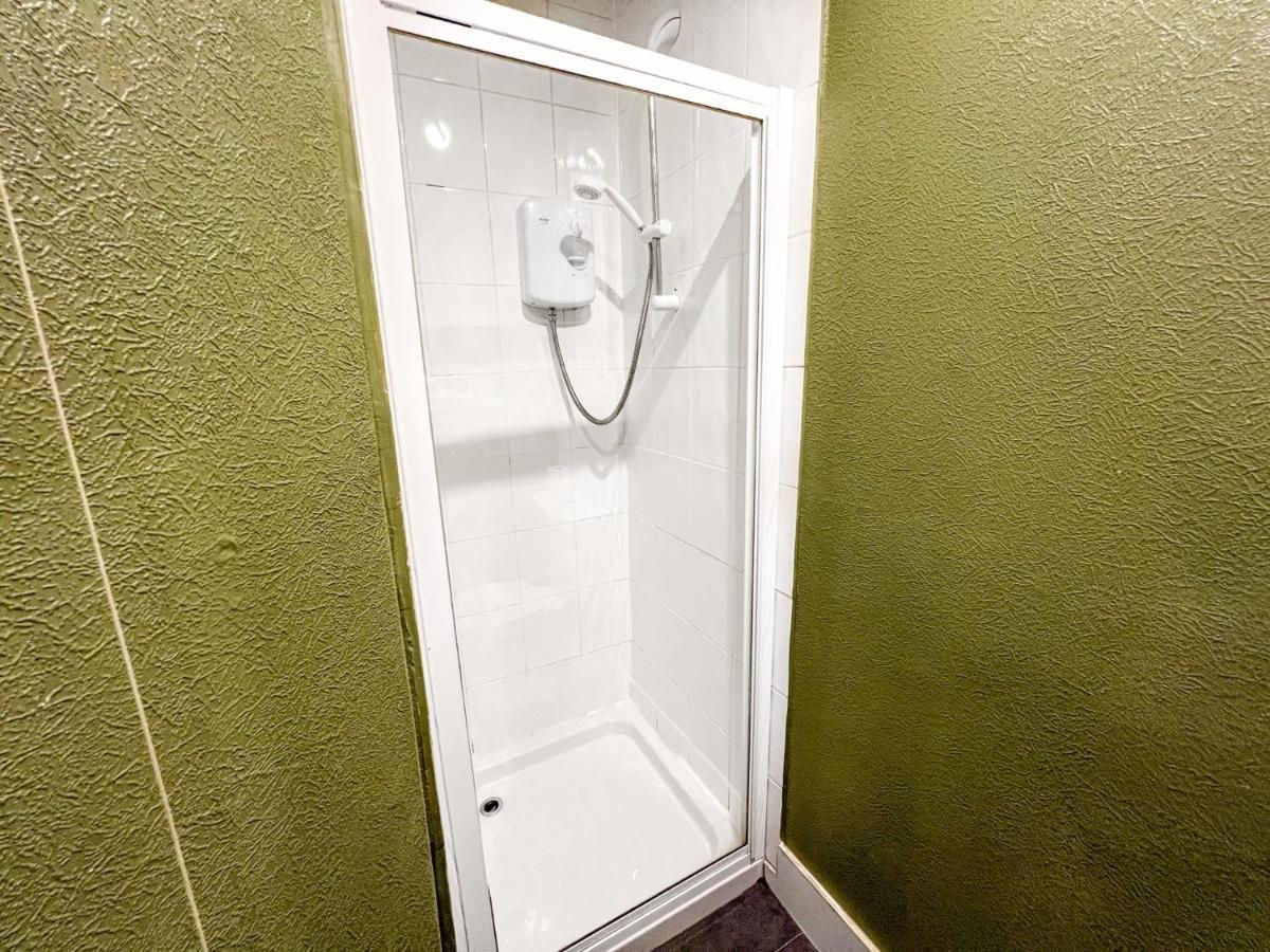 Cozy Studio Apartment Of Glasgows West End Kültér fotó